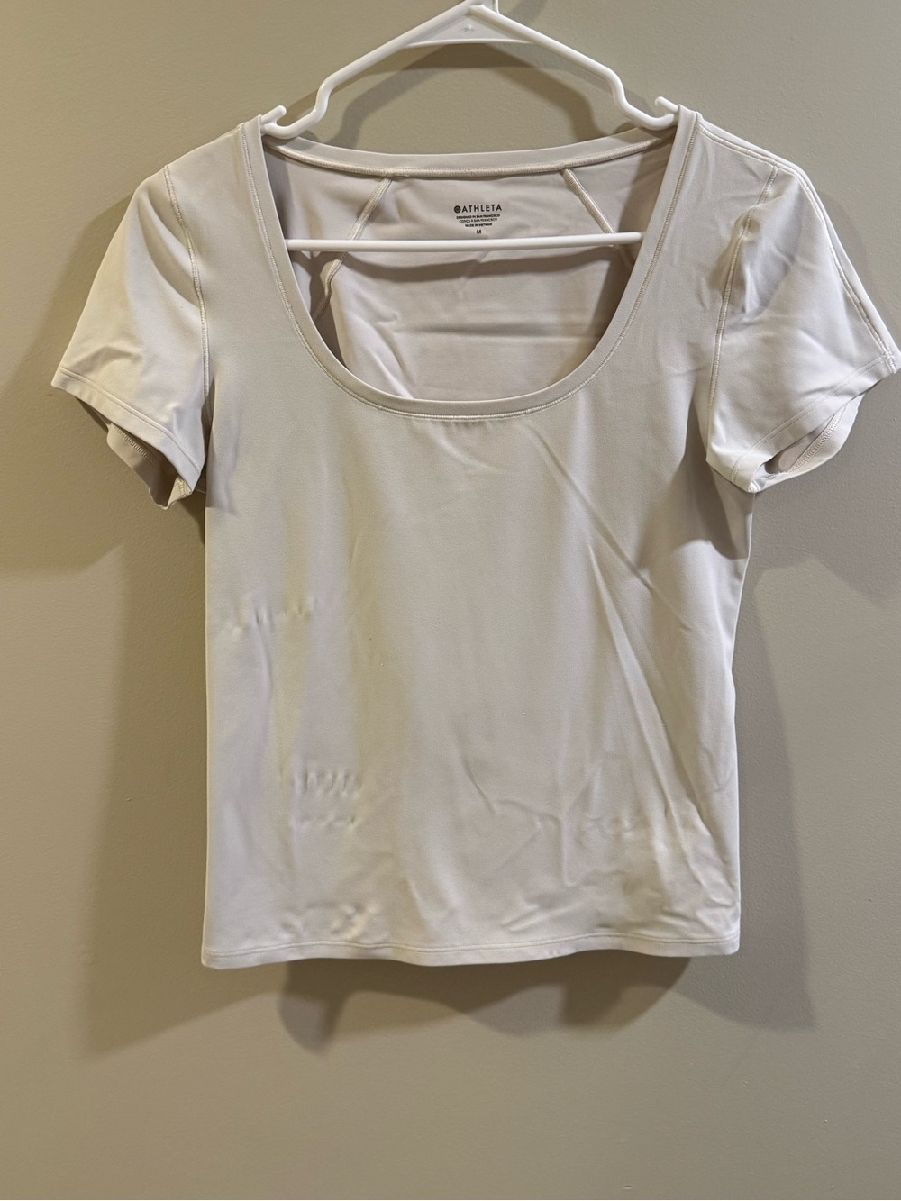 Athleta Cream Scoop Neck Short Sleeve Tee